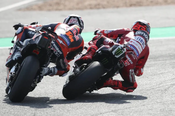 Acosta a true gentleman: “Marc let me pass. I don't feel like the winner”