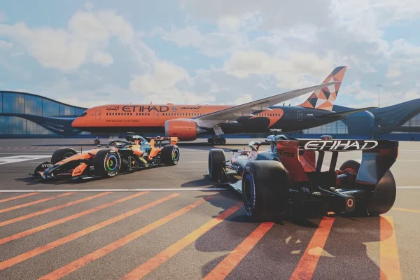 McLaren flies: Etihad Airways new official partner in F1 and WEC