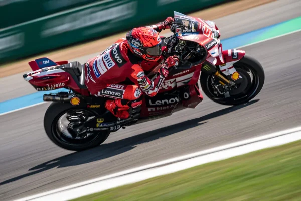 Marc Marquez: “Leaving aside the crashes and my physical condition, the tests were positive”
