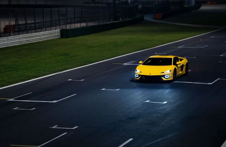 Lamborghini announces: the fourth model will be hybrid