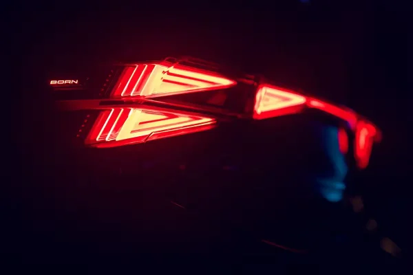 Cupra Born, the restyling is approaching
