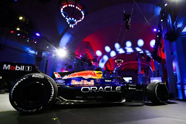 Red Bull, renewal with Oracle: multi-year agreement to remain title sponsor