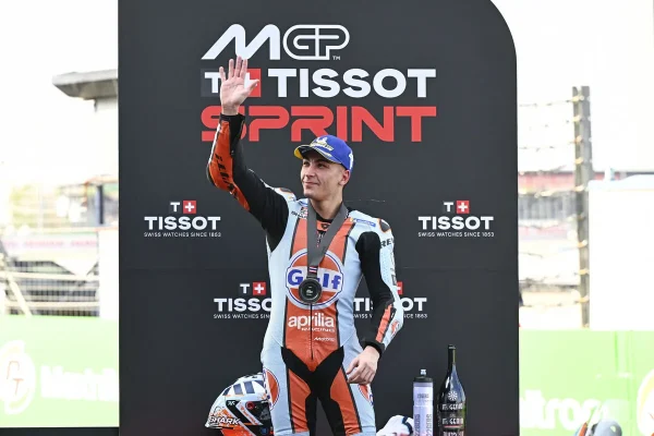 Surprise sprint, the Aprilia on the podium is Fernandez’s: “But we are not fighting for the title”