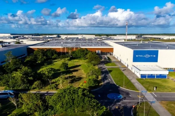 Stellantis, first mild-hybrid flex-fuel model in Brazil