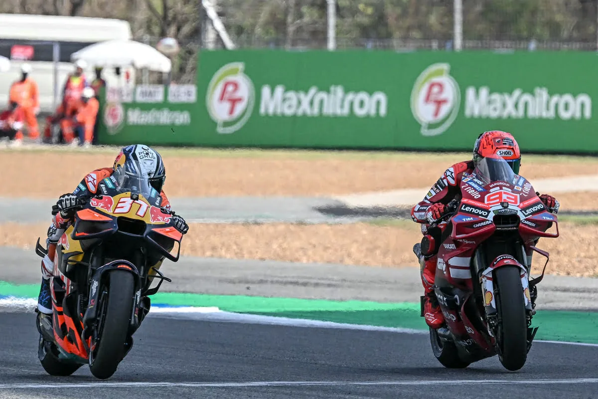 Marquez penalized, Tardozzi is furious: “There is no contact. This way we're just wasting our time”