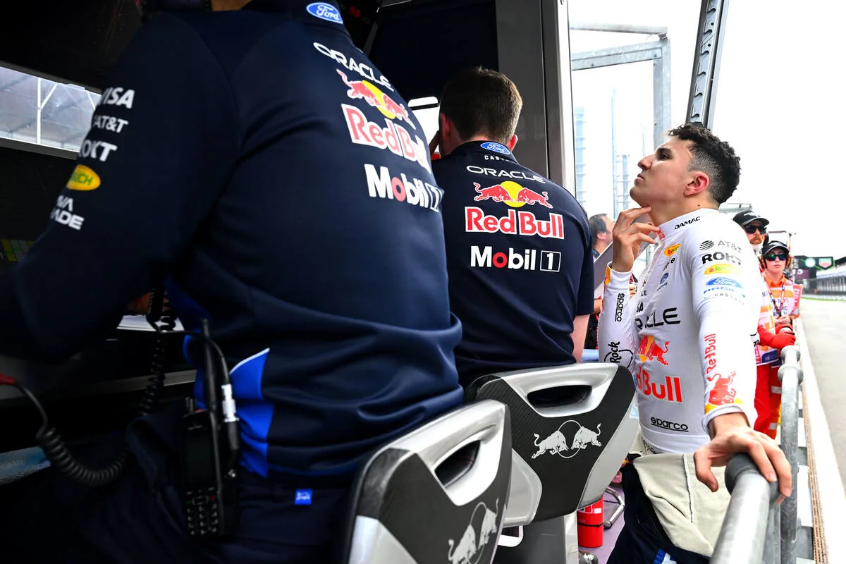 Hadjar, dreams up in smoke: “I hoped to fight for the podium, but the reliability…”