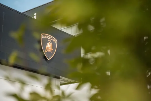 Lamborghini, new agreement with Sant’Agata Bolognese