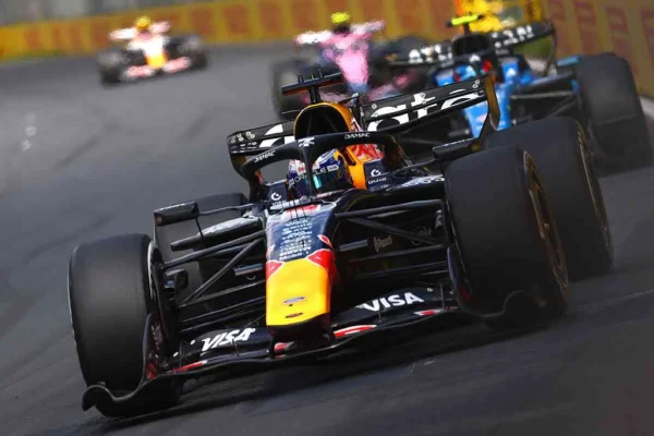 Verstappen: “Discussions with FIA and FOM to improve these cars, hopefully as early as 2027”