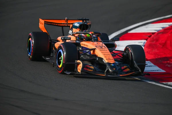 Piastri appeals to McLaren development: “If upgrades like the 2023 ones arrived…”