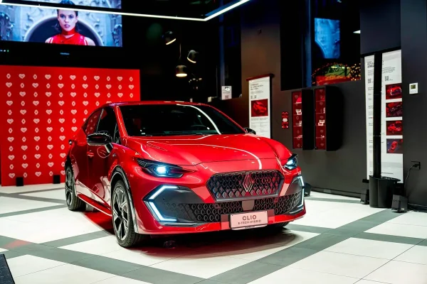 New Renault Clio, over 10.000 orders in Italy