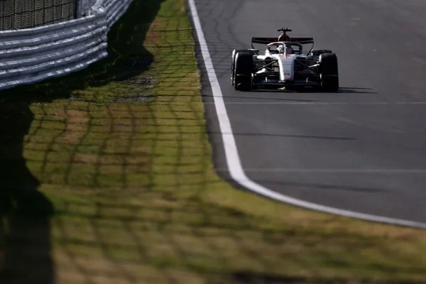 Hülkenberg: “Car performance satisfactory, we have a good base”