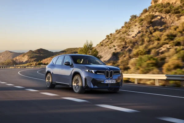 BMW iX3, exceeded 50.000 orders in six months