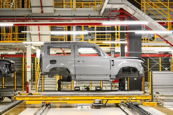 Jaguar Land Rover Alarm: New production stop