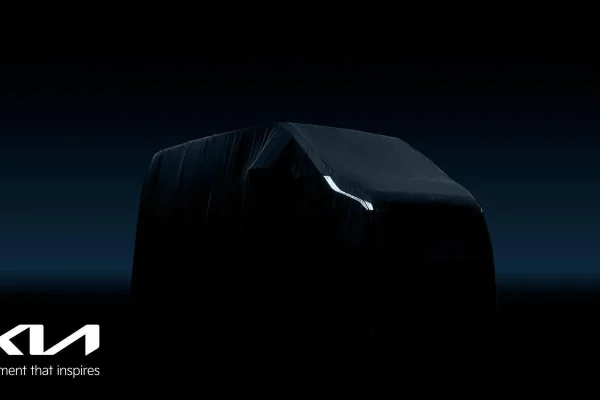KIA PV5, two new versions debut in April