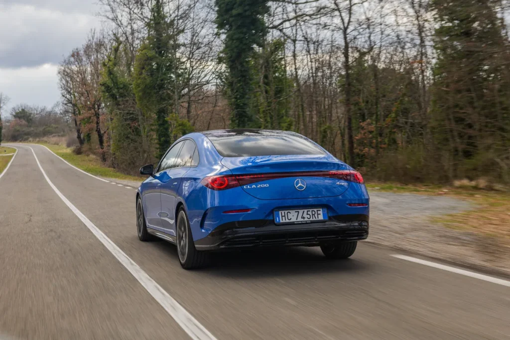 Mercedes CLA ibrida