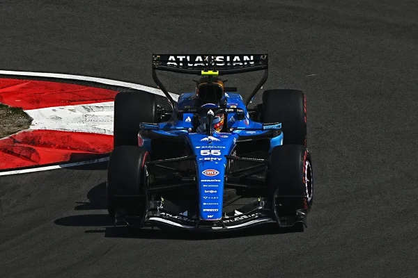 Sainz: “Proud to have made the most of every aspect”