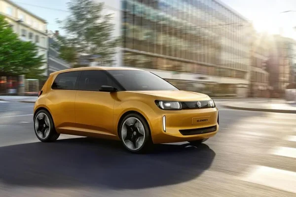Electric cars, Italy five years behind in the EU