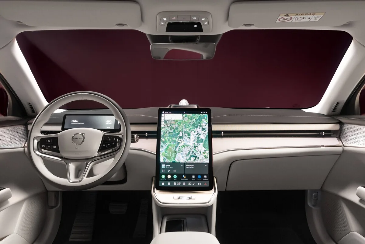 Volvo, largest ever OTA software update