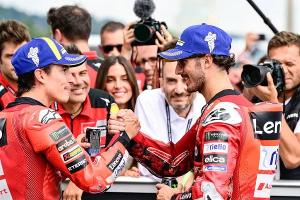 Bagnaia: “A good coexistence with Marquez, he tried to help me”
