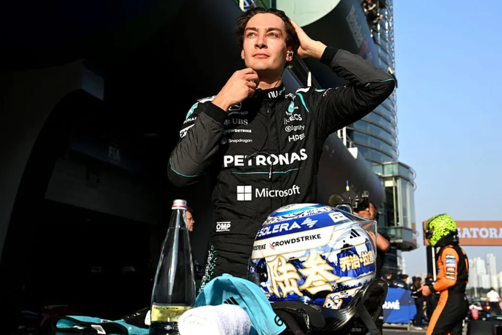 George Russell dopo la pole nelle Qualifiche Sprint in Cina
