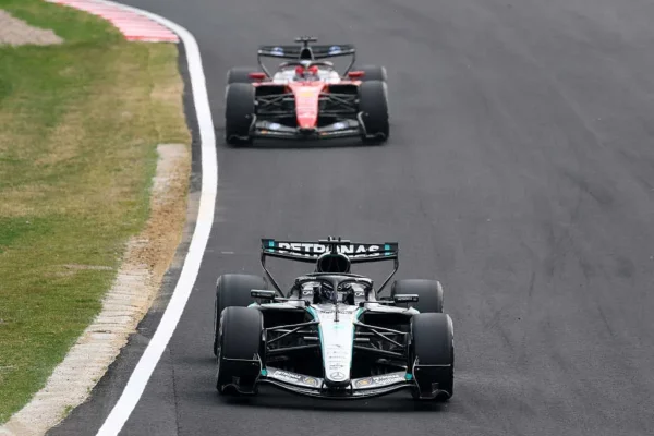 Mercedes, Shovlin: “We started the season well, but the others are closing in”