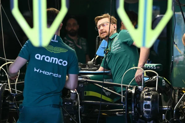 Aston Martin vibrations, Stroll: “I think it's like getting shocks in the electric chair”