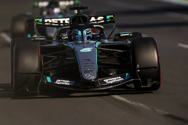 Russell is enjoying it: “I like this car, I like this engine”