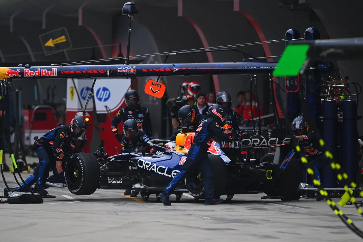 Verstappen slams Red Bull across the board: “The start is a problem. Setup, pace, everything is terrible”