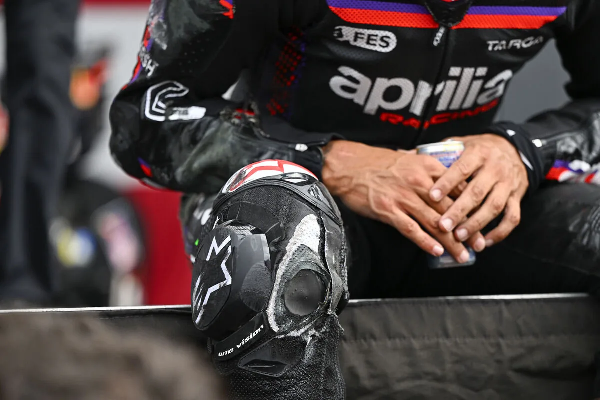 Martin and the crash during the celebrations: “I forgot that with these bikes you can't do wheelies”