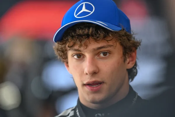 Record-breaking Antonelli: he is the youngest pole-sitter ever in F1