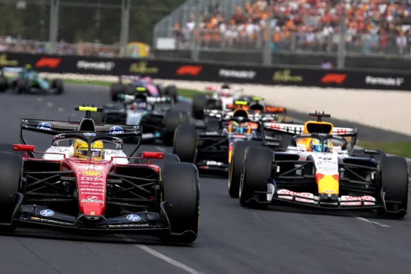 Lindblad: “Crazy to be third on the first lap, I didn't expect points on my debut”