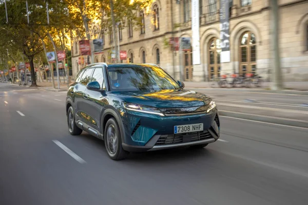 BYD plummets: biggest drop in six years in February
