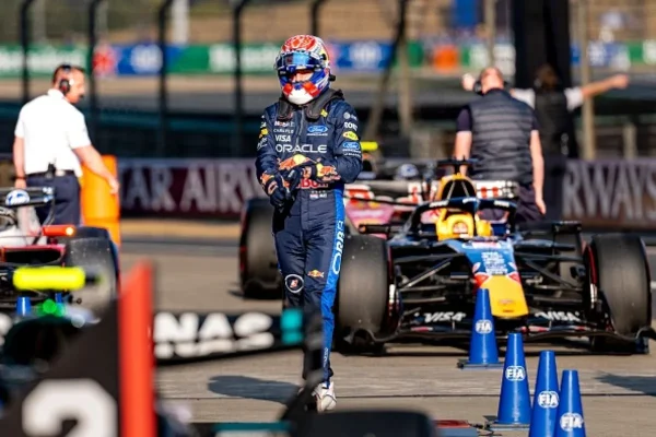 Verstappen is furious: “Tyre degradation, various problems, we are unprepared! I have no words”