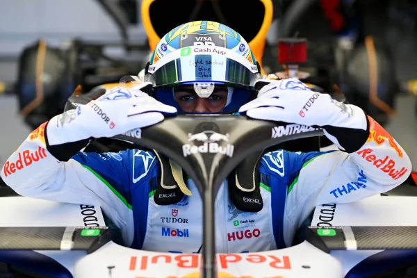 Lindblad accident, into the wall during Pirelli tests at Suzuka