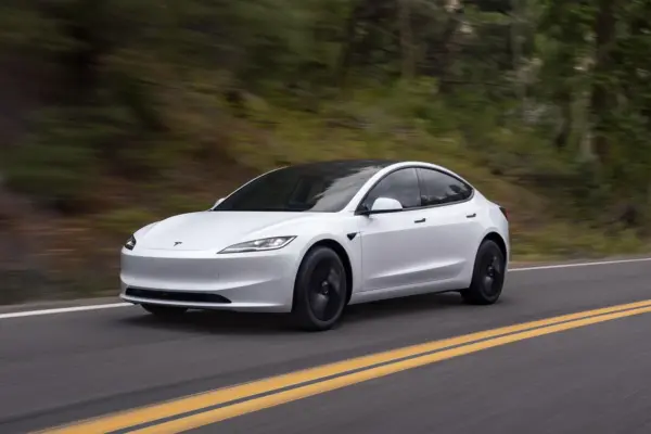 Tesla quadruples sales in Germany in March