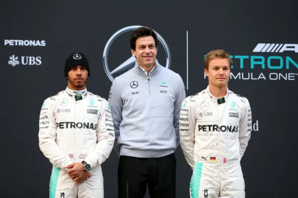 Mercedes Derby, Wolff recalls 2016: “I had fired both Hamilton and Rosberg”