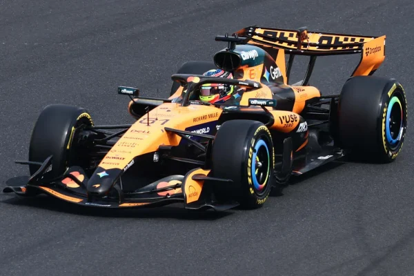 Piastri: “I thought it would take Russell half a lap to pass me”