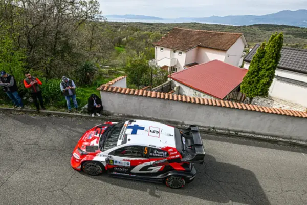 Croatia Rally 2026, SS8: Neuville tries, but Pajari extends