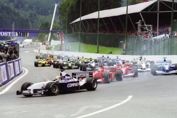 Wolff silences the nostalgic: “Do you want the mirage overtakes of the early 2000s back? Boring Sundays would condemn us to oblivion”