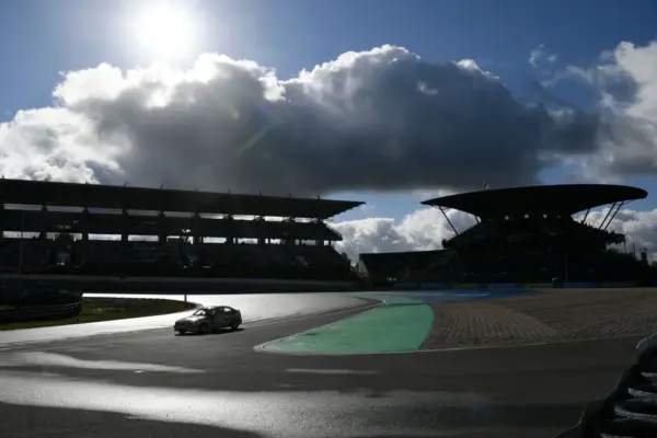 F1 returns to Germany: McLaren and Mercedes tests at the Nurburgring on April 14-15