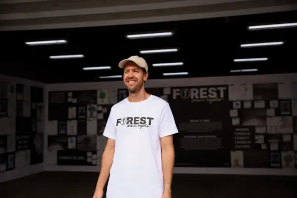Sebastian Vettel is “Knight of the Environment”: the special award from a school in Gothenburg