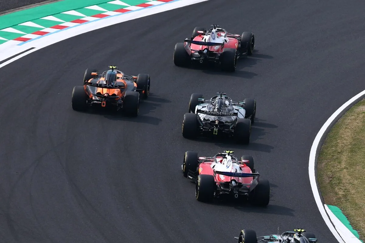 Rosberg and F1 2026: “As long as there are great battles on track I'm not too worried”