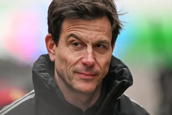 Wolff settles the score with Domenicali: "Regulation changes are evolution, not revolution"