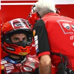 Checa: “Never seen Marquez like this in Austin, something is wrong…”