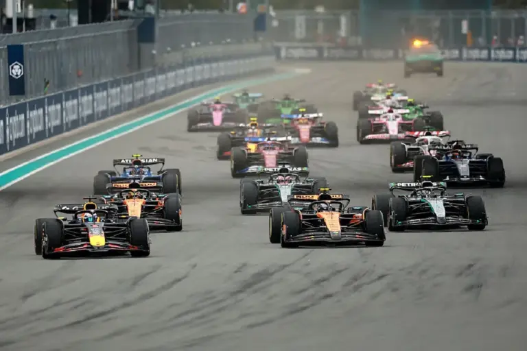 Miami’s strange statistic: whoever starts on the front row never wins
