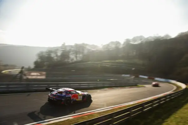 Max Verstappen returns as the protagonist at the Nurburgring Nordschleife: the live streaming of race-1