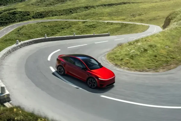 Tesla, NHTSA closes an investigation in the USA