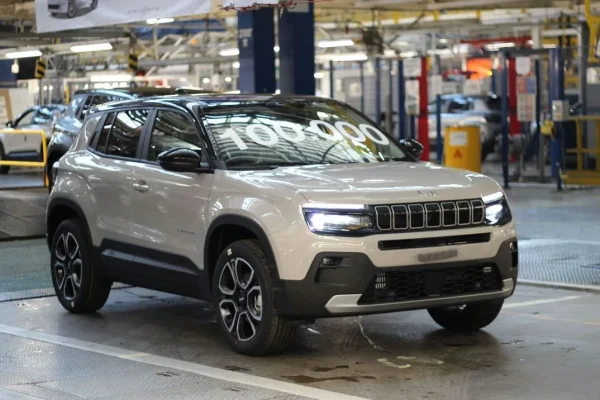 Jeep Avenger, even in March it fears no rivals