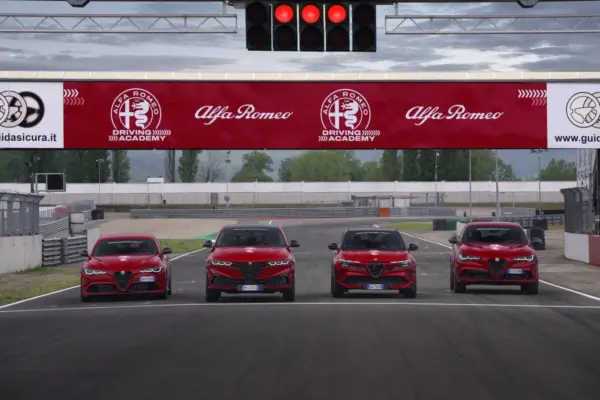 Alfa Romeo Driving Academy, on track with Scuderia de Adamich