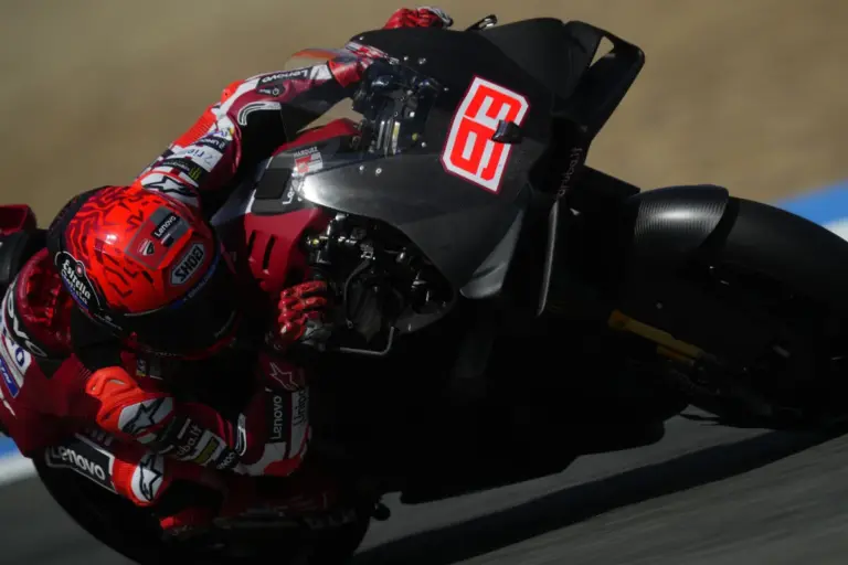 Marc Marquez: “Steps forward, but with all this rubber on the track it's obvious that everything seems to be going well”